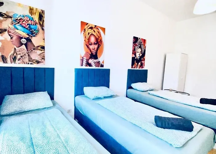 Private In Comfortable 4-bedroom Daire *
