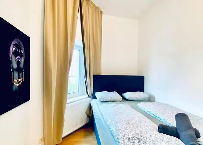 Private In Comfortable 4-bedroom Daire *
