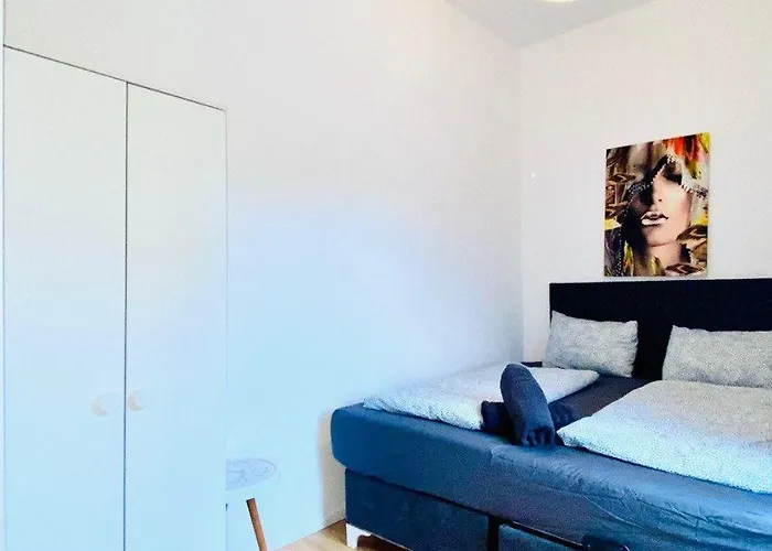 Private In Comfortable 4-bedroom Daire Viyana