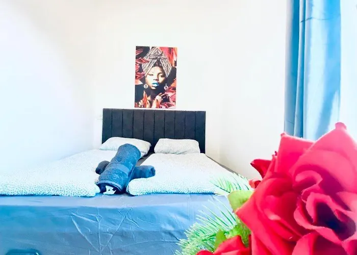 Private In Comfortable 4-bedroom Daire